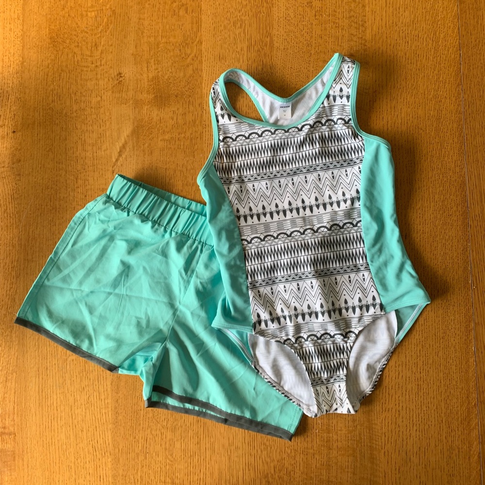 Swim suit